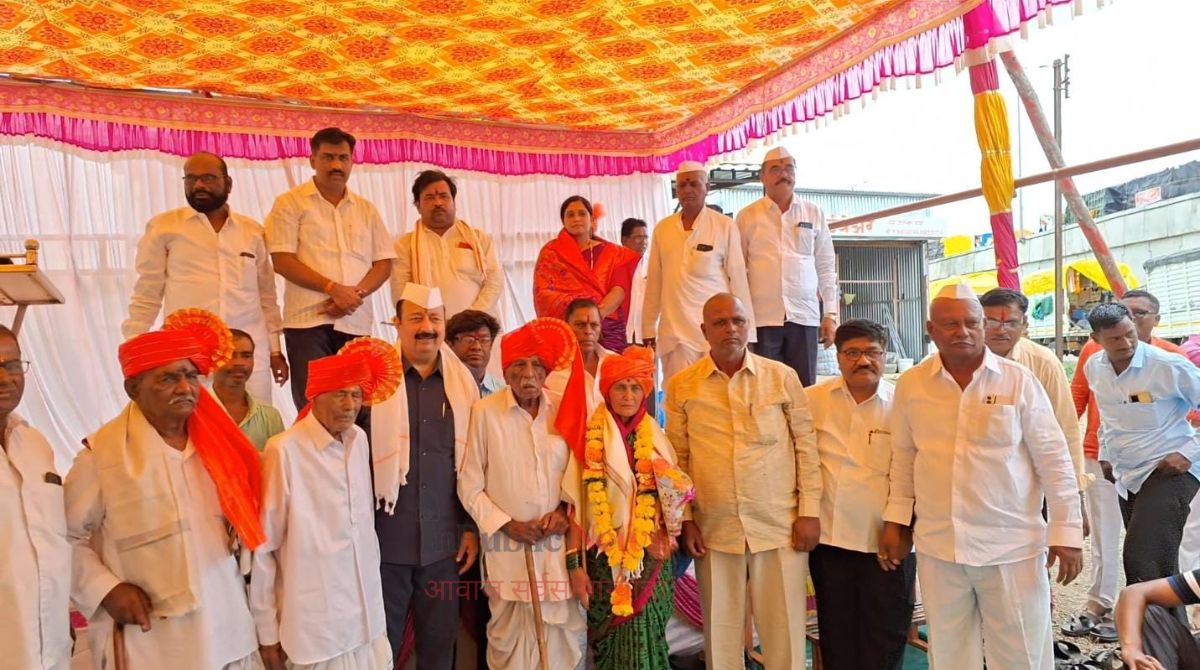 पांडुरंगाचे दर्शन व सेवा हेच वारकऱ्यांचे वैभव : मा. आम. दीपकआबा साळुंखे पाटील