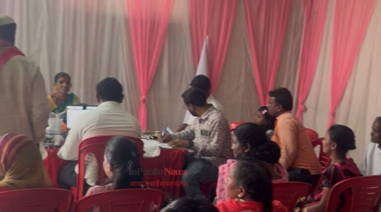 माजी नगरसेवक सोमेश यावलकर यांच्या वाढदिवसानिमित्त मोफत शासकीय सेवा केंद्रात समाजसेवेचा अनोखा उपक्रम!