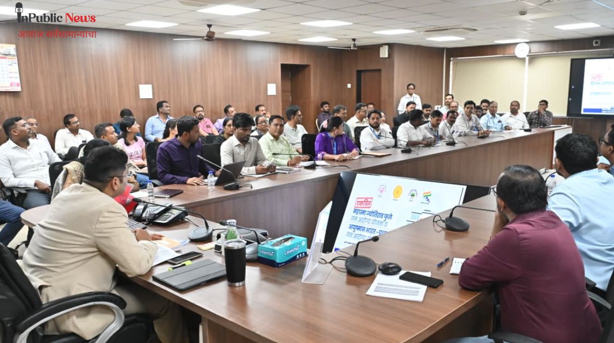 सोलापूरमध्ये जनआरोग्य योजनांबाबत जिल्हाधिकाऱ्यांचा इशारा रुग्णांच्या तक्रारी आल्यास रुग्णालयांवर कठोर कारवाई