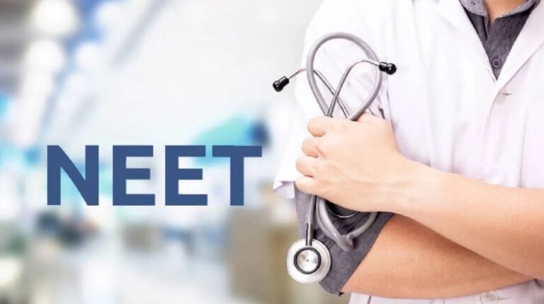 NEET पेपरफुटीचा परिणाम डॉक्टरकीचे स्वप्न सोडून विद्यार्थी अभियांत्रिकीकडे तामिळनाडूत मोठा ट्रेंड