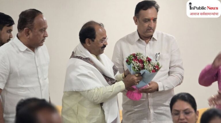 विधानपरिषद निवडणुकीच्या पार्श्वभूमीवर राजकीय हालचालींना वेग; राजाभाऊ राऊत यांची प्रशांत परिचारक यांच्याशी सदिच्छा भेट