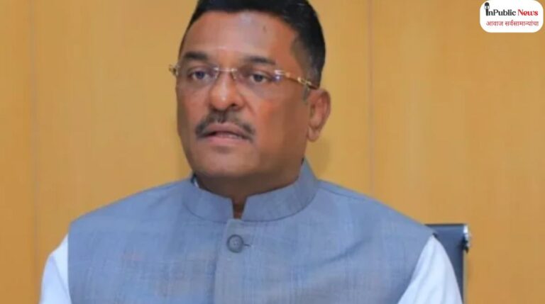 एसटी बस स्थानकावरील अस्वच्छता; दोन बड्या अधिकाऱ्यांचं जागेवर निलंबन