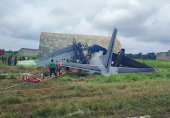  IAF चे AN-32 विमान कोसळले; पाच जवानांचा मृत्यू,