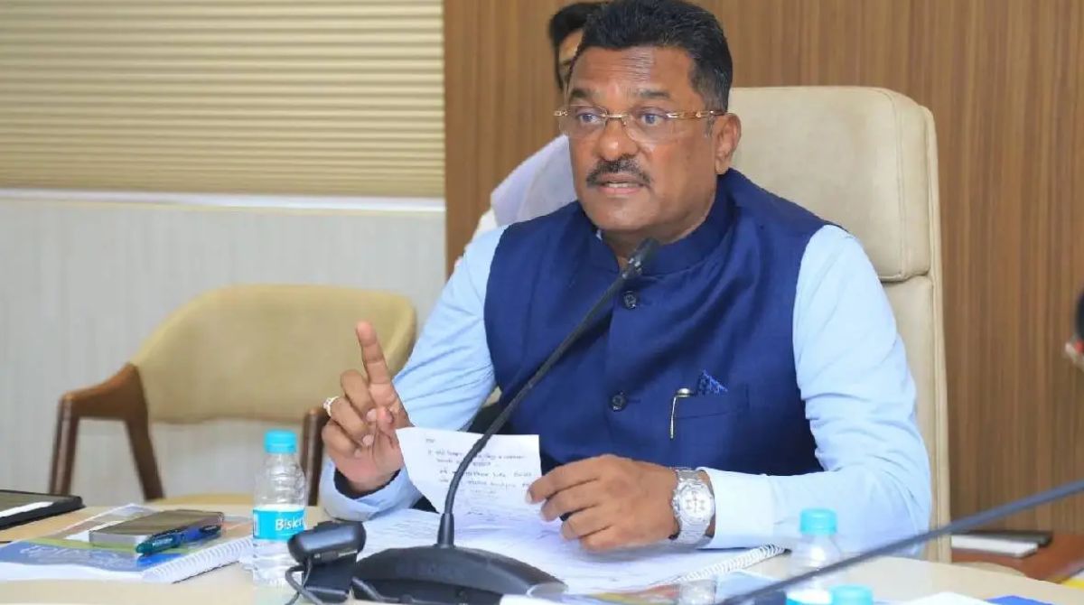 वाहनधारकांनो सावधान! नंबरप्लेटची अंतिम मुदत वाढणार का? मंत्री प्रताप सरनाईक यांचे महत्त्वाचे विधान
