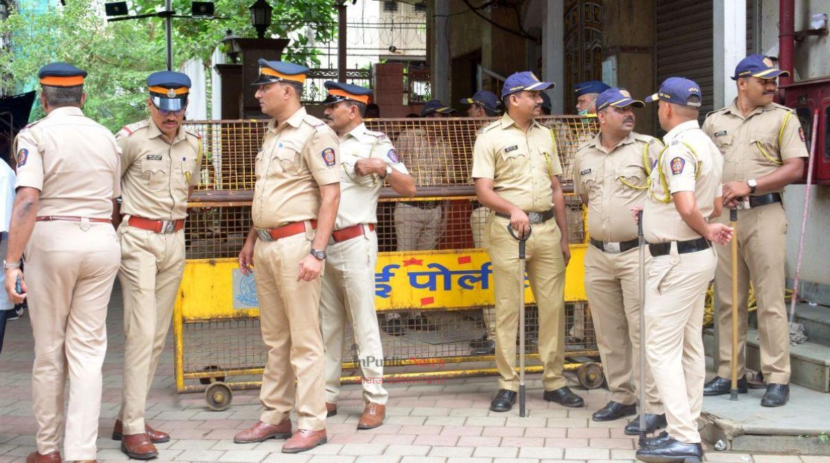 आंदोलनकर्त्यांवर पोलिसांचे लक्ष; घरभेटी आणि लाईव्ह लोकेशन शेअर करण्याचे आवाहन